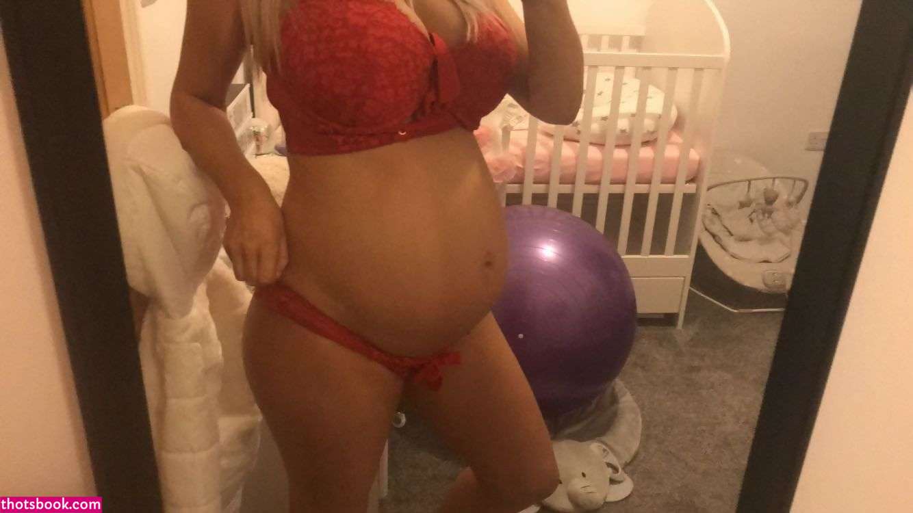 Morgan Moore Photo #35