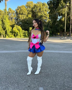 Alahna Ly Photo #125