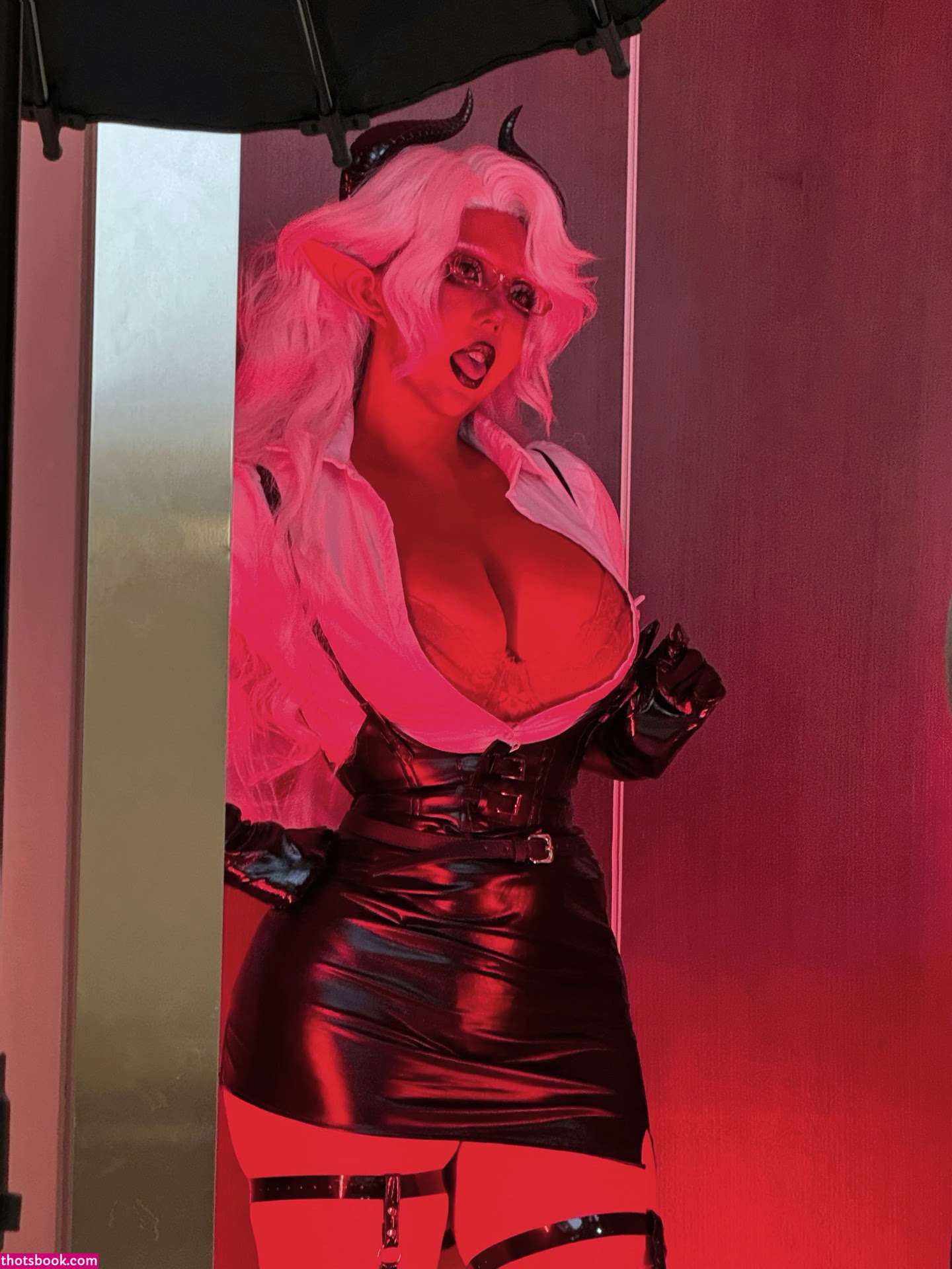 Takomayuyi Photo #68