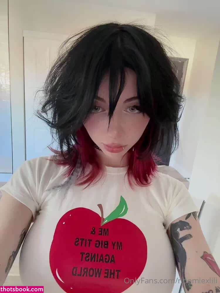 Noemiexlili Photo #384