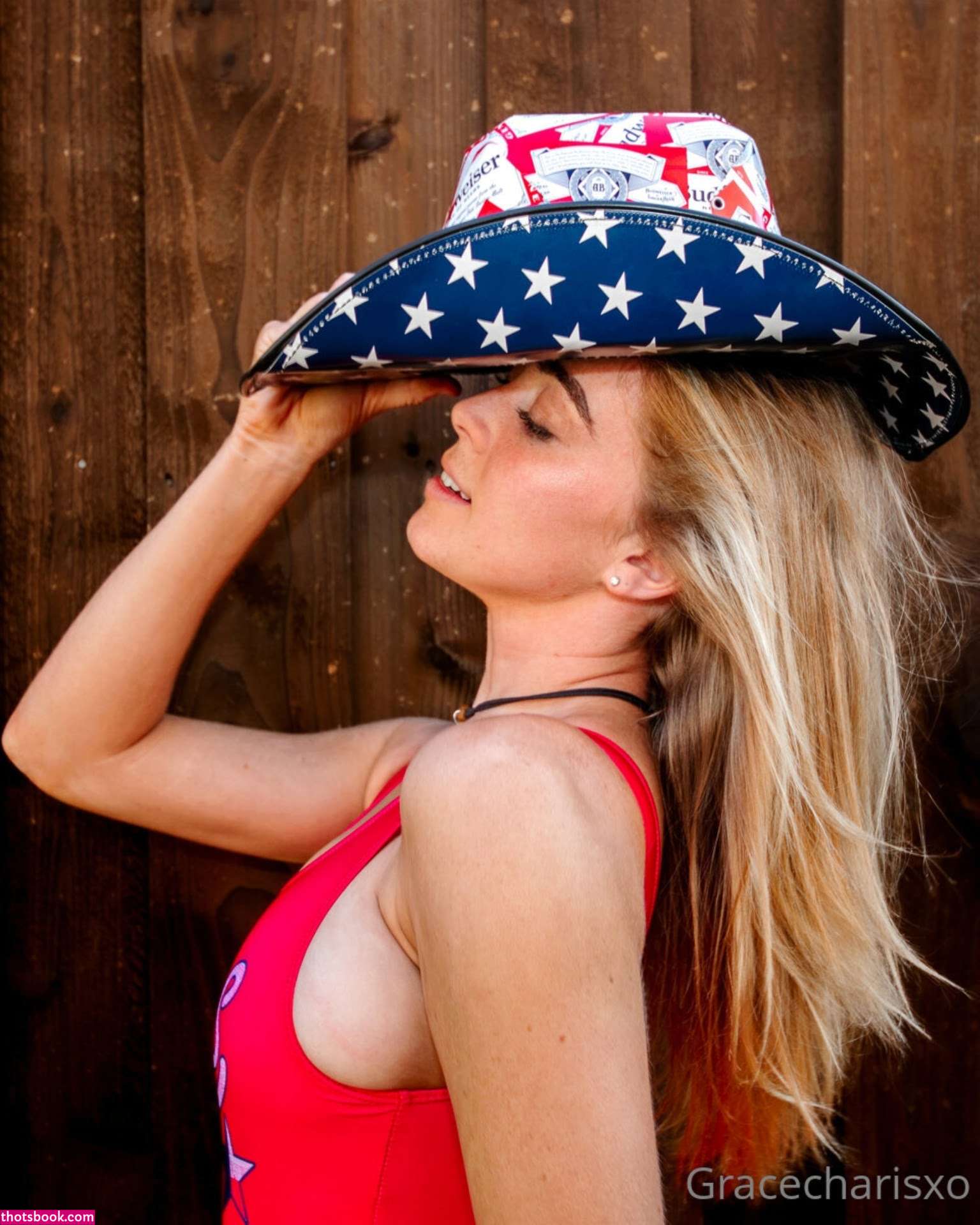 Grace Charis Photo #1252