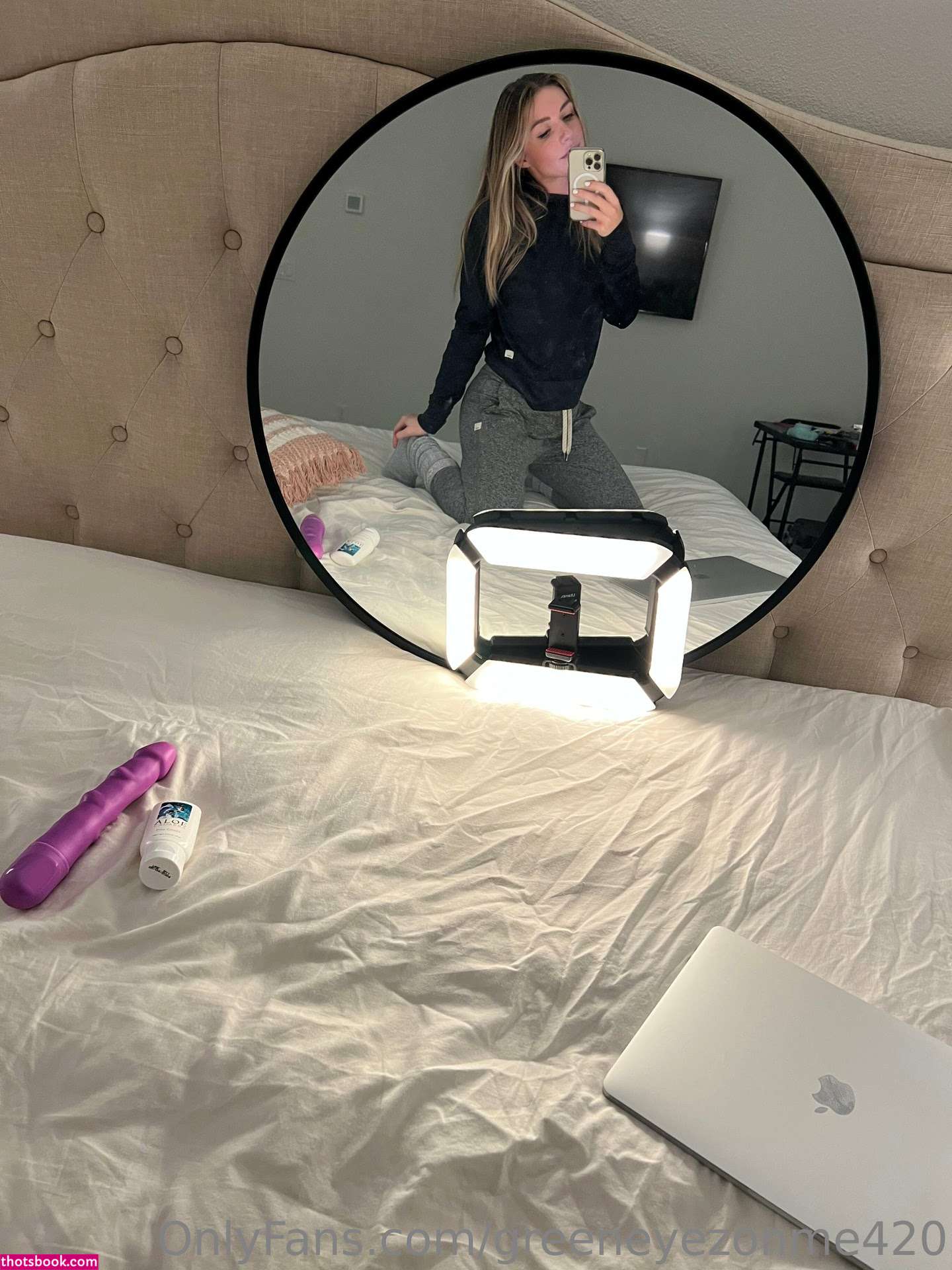 Greeneyezonme Photo #45