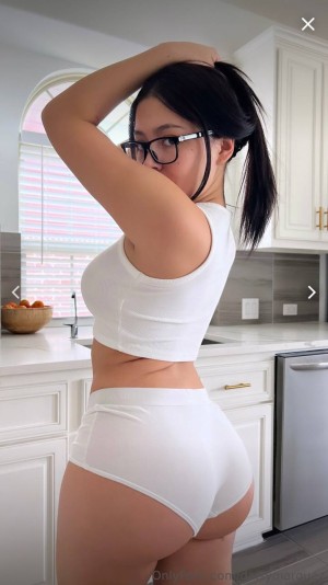 Daisy Marquez Photo #29