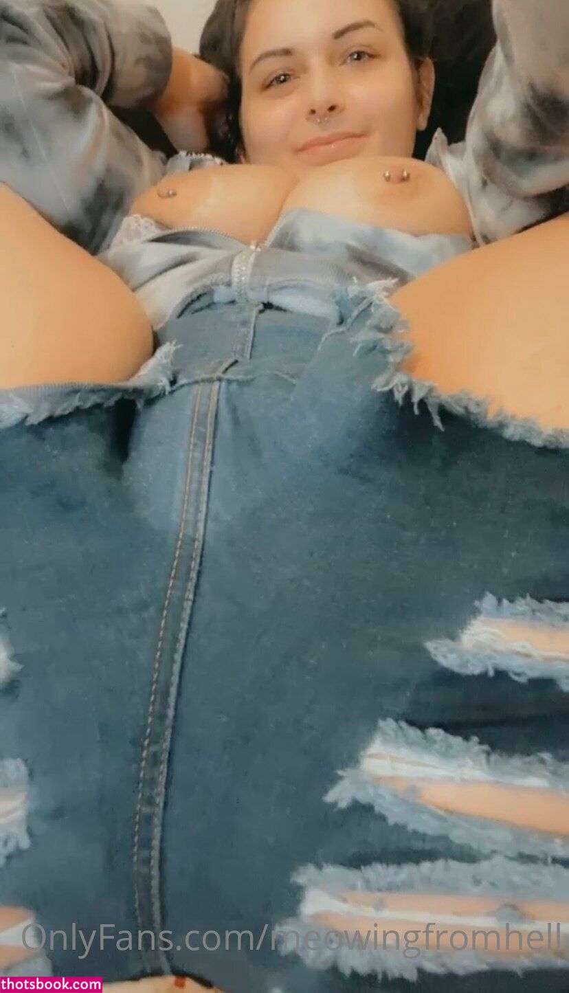 Meowingfromhell Photo #28