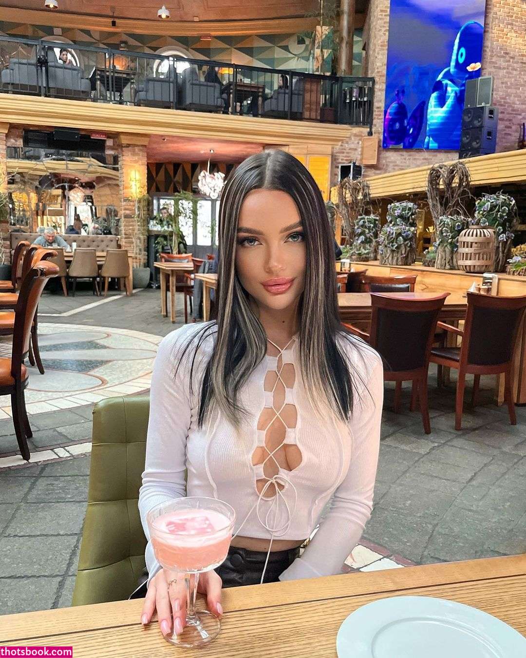 sasherraa Photo #134