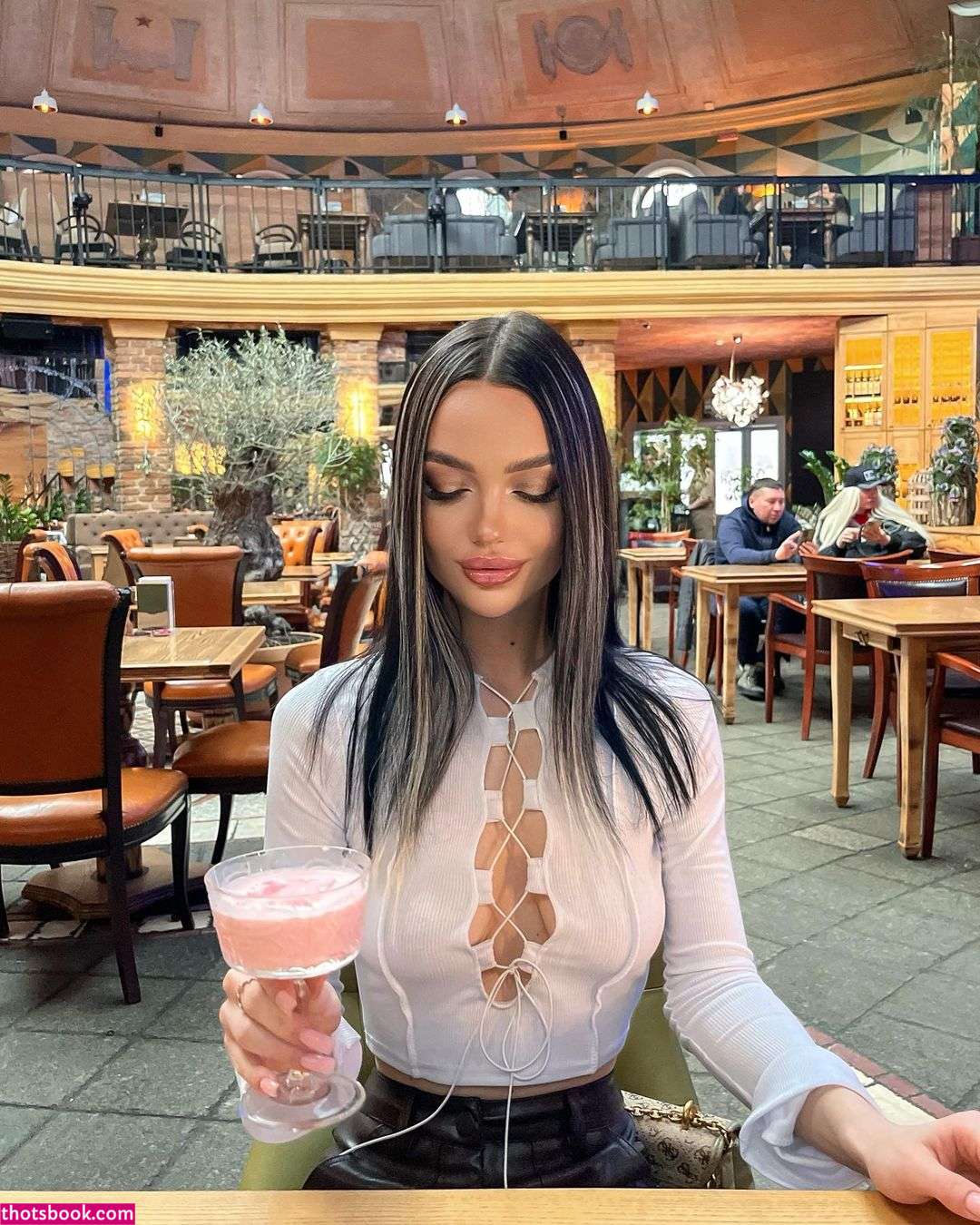 sasherraa Photo #138