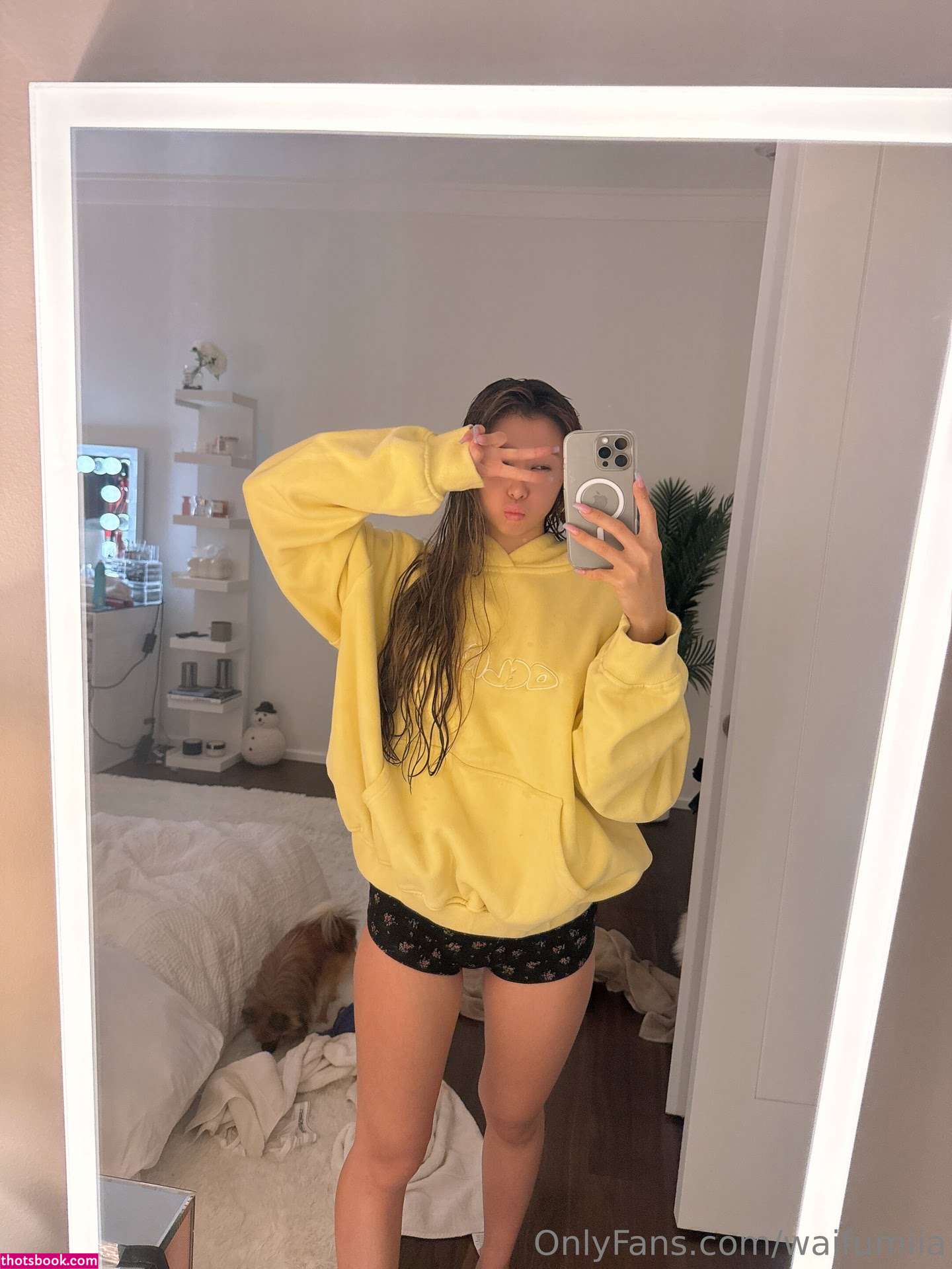 Izzybunnies Photo #1497