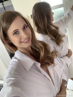 Stella Cardo Photo #5