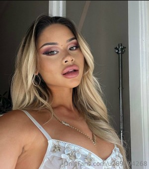 lilyxscott Photo #20