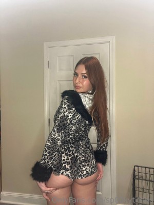 Sp00kytitties Photo #35