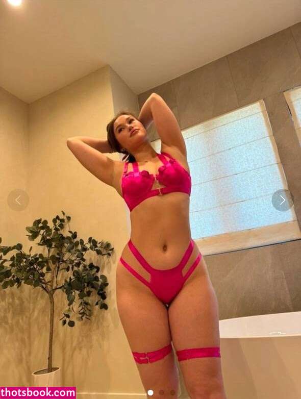 Sondra Blust Photo #148