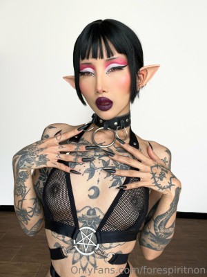 Jenny Zhao Photo #120