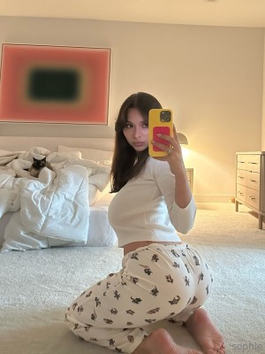 Sophie Mudd Photo #964