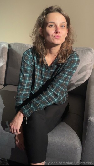 Dark Mistress Photo #58