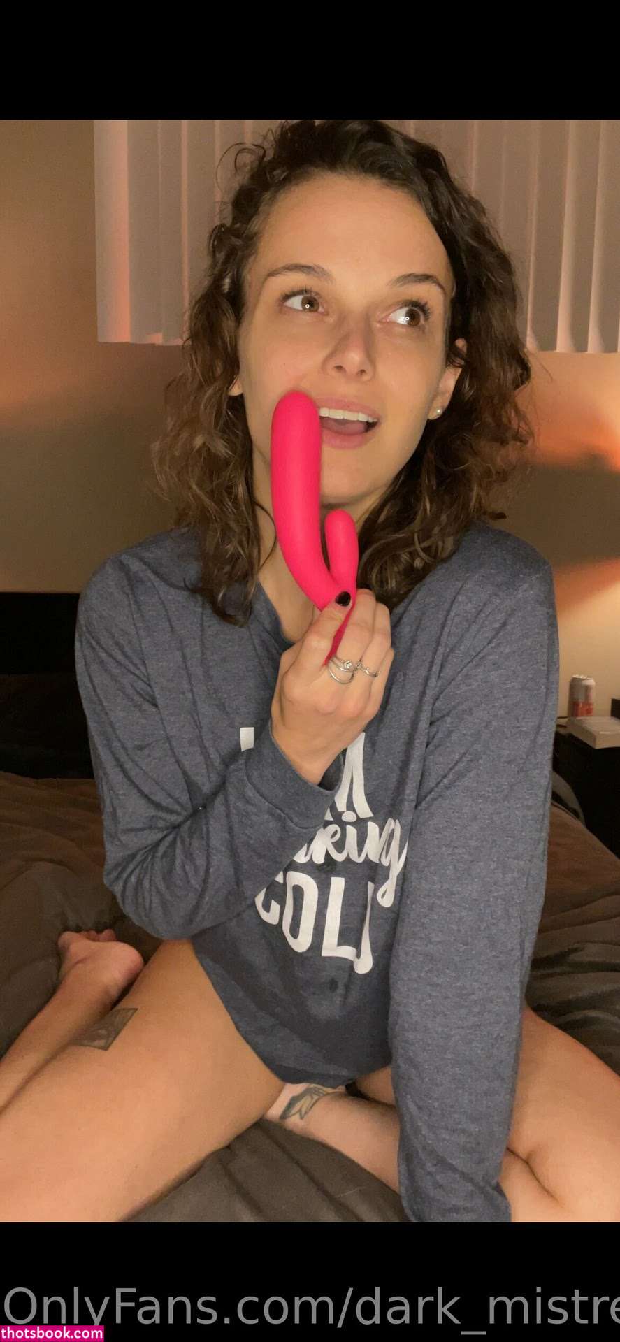 Dark Mistress Photo #100