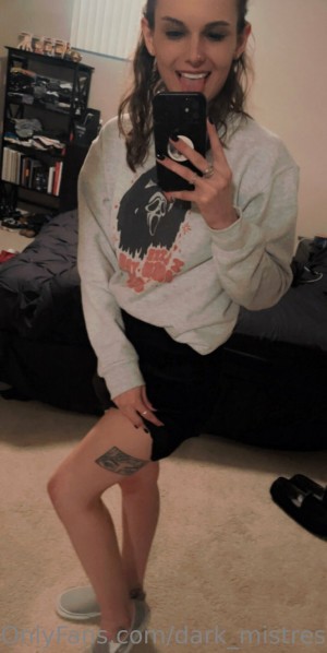 Dark Mistress Photo #175