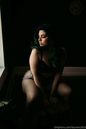 laurencat33 Photo #5