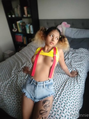 luvrynnie Photo #103