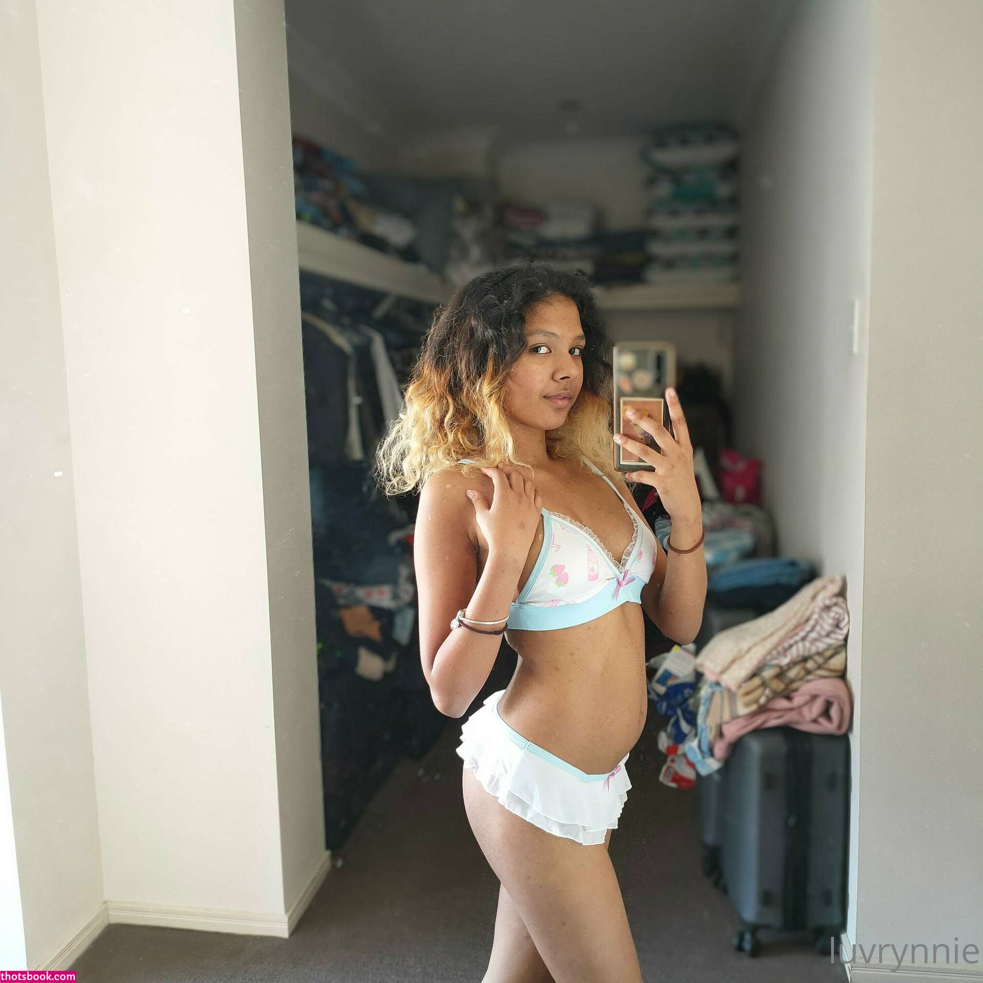 luvrynnie Photo #132