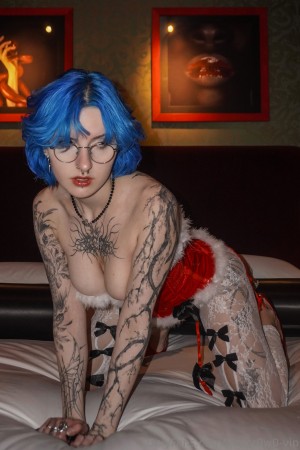 Lyra Crow Photo #1005