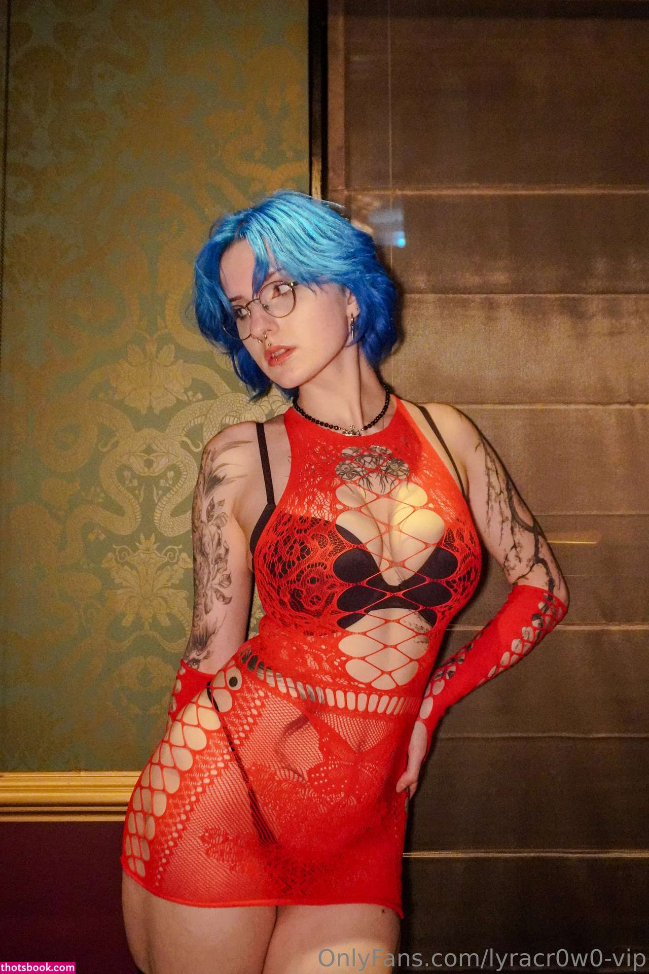 Lyra Crow Photo #1013