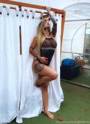 Angelica Hernandez Photo #5