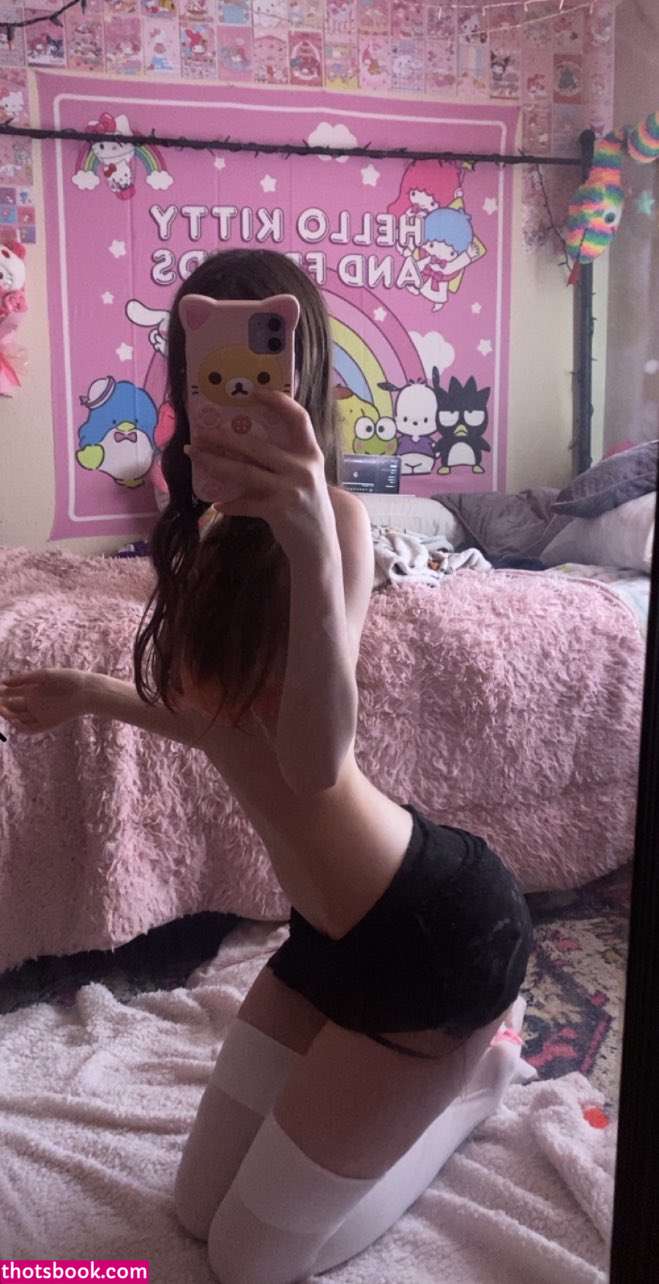 Meowforher Photo #31