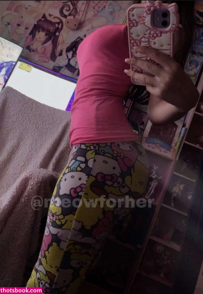 Meowforher Photo #64