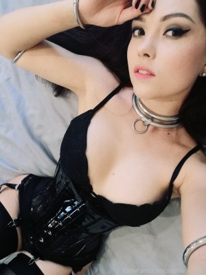 Sophie Elodie Post #13