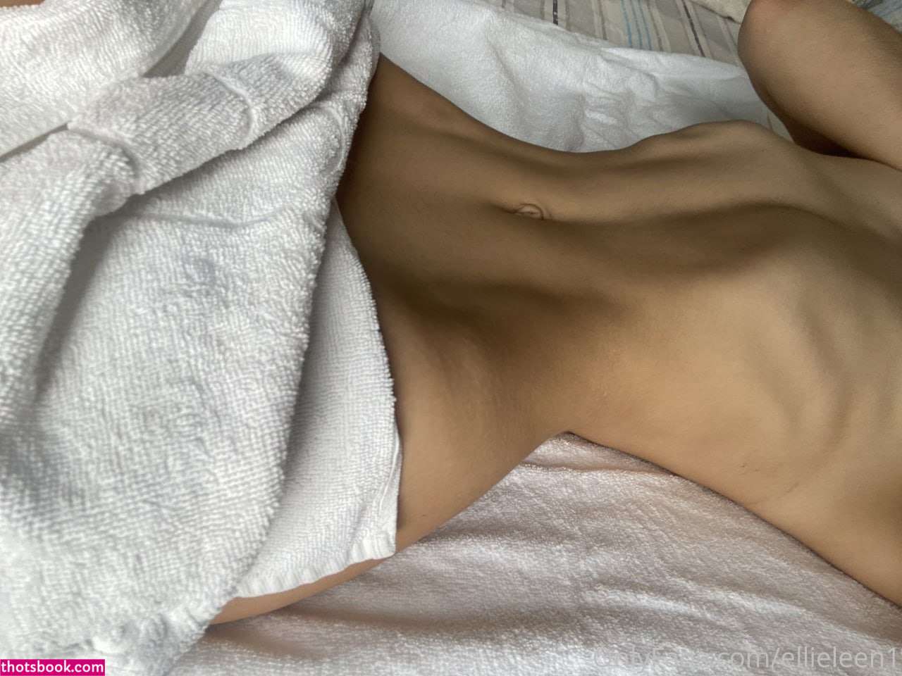 Ellie Leen Photo #929