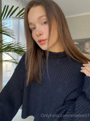 Ellie Leen Photo #942