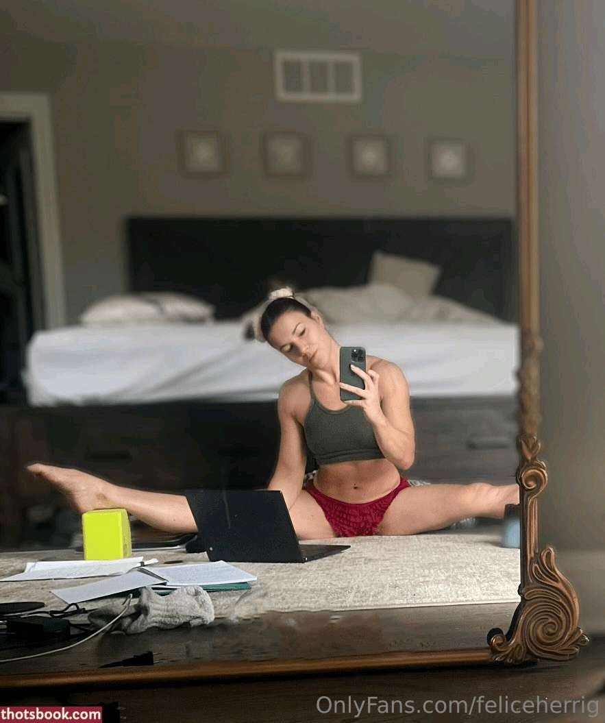 Felice Herrig Photo #114