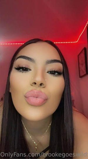 brookegoeswild Photo #13