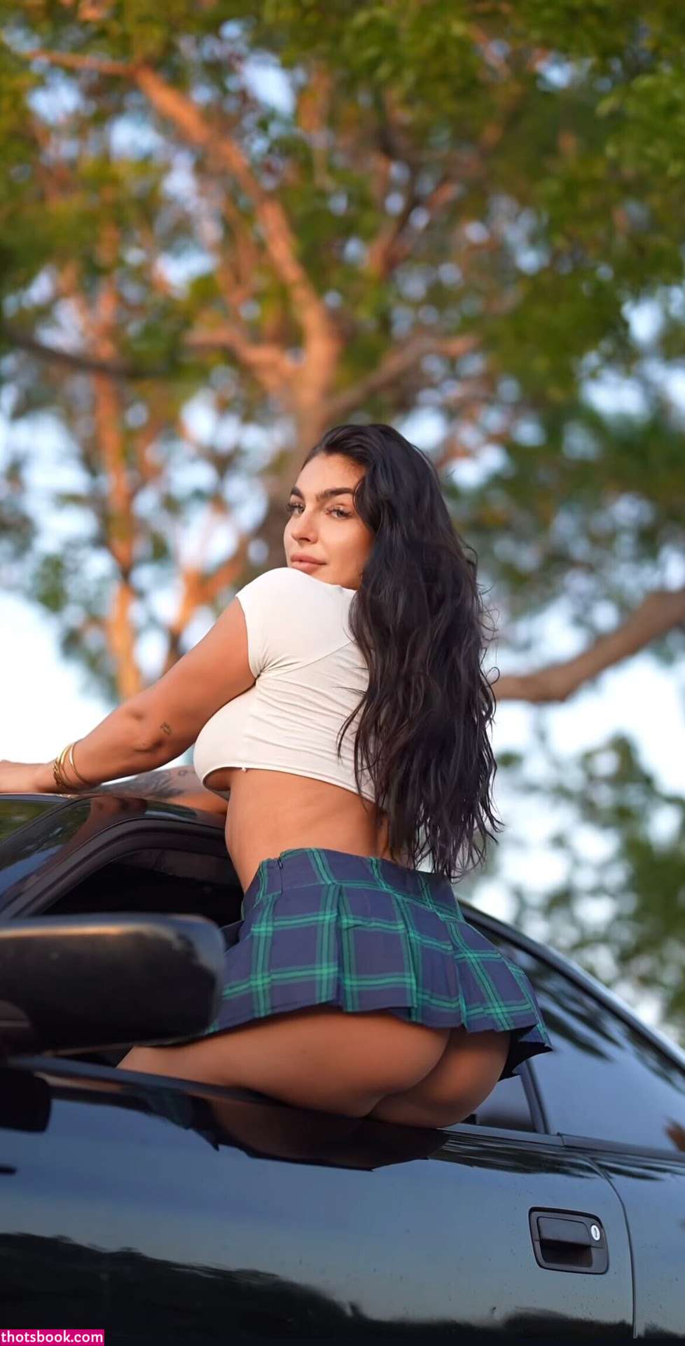 Emily Rinaudo Photo #419