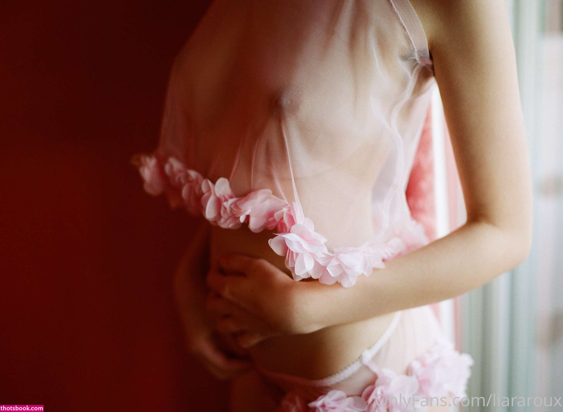 Liara Roux Photo #220