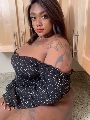 Izzy Saeko Photo #163