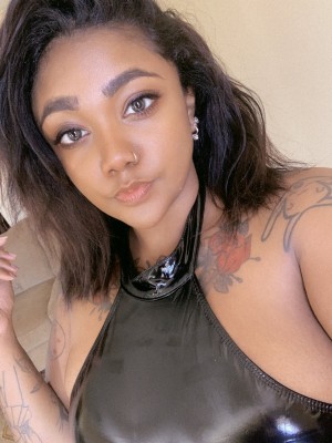 Izzy Saeko Photo #176