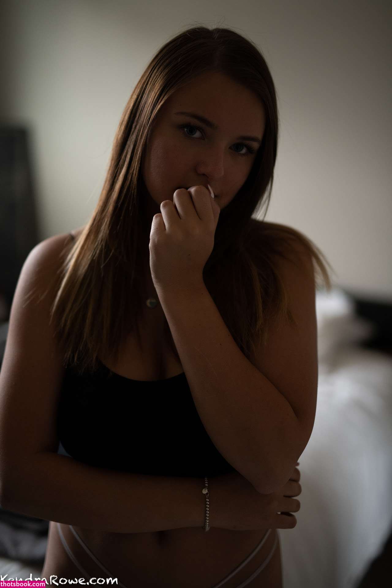 Kendra Rowe Photo #237