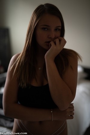 Kendra Rowe Photo #219