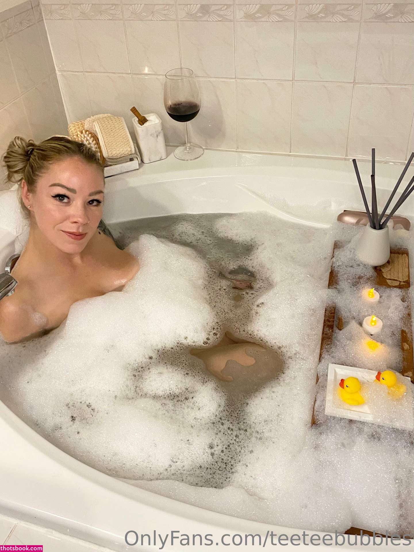 mrandmrssee Photo #4