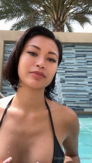 Chanel Uzi Video #275