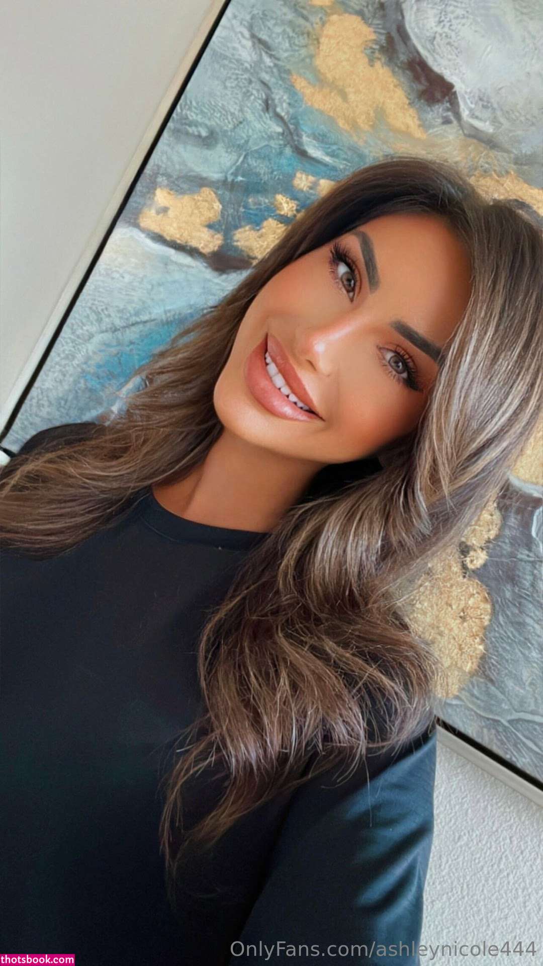 Ashley Nicole Photo #2