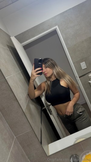 claudiadara Photo #4