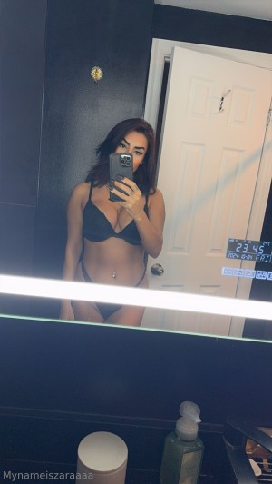 Mynameiszaraaa Photo #3