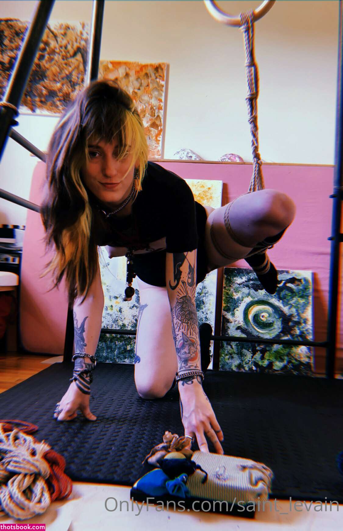 Saint Levain Photo #61