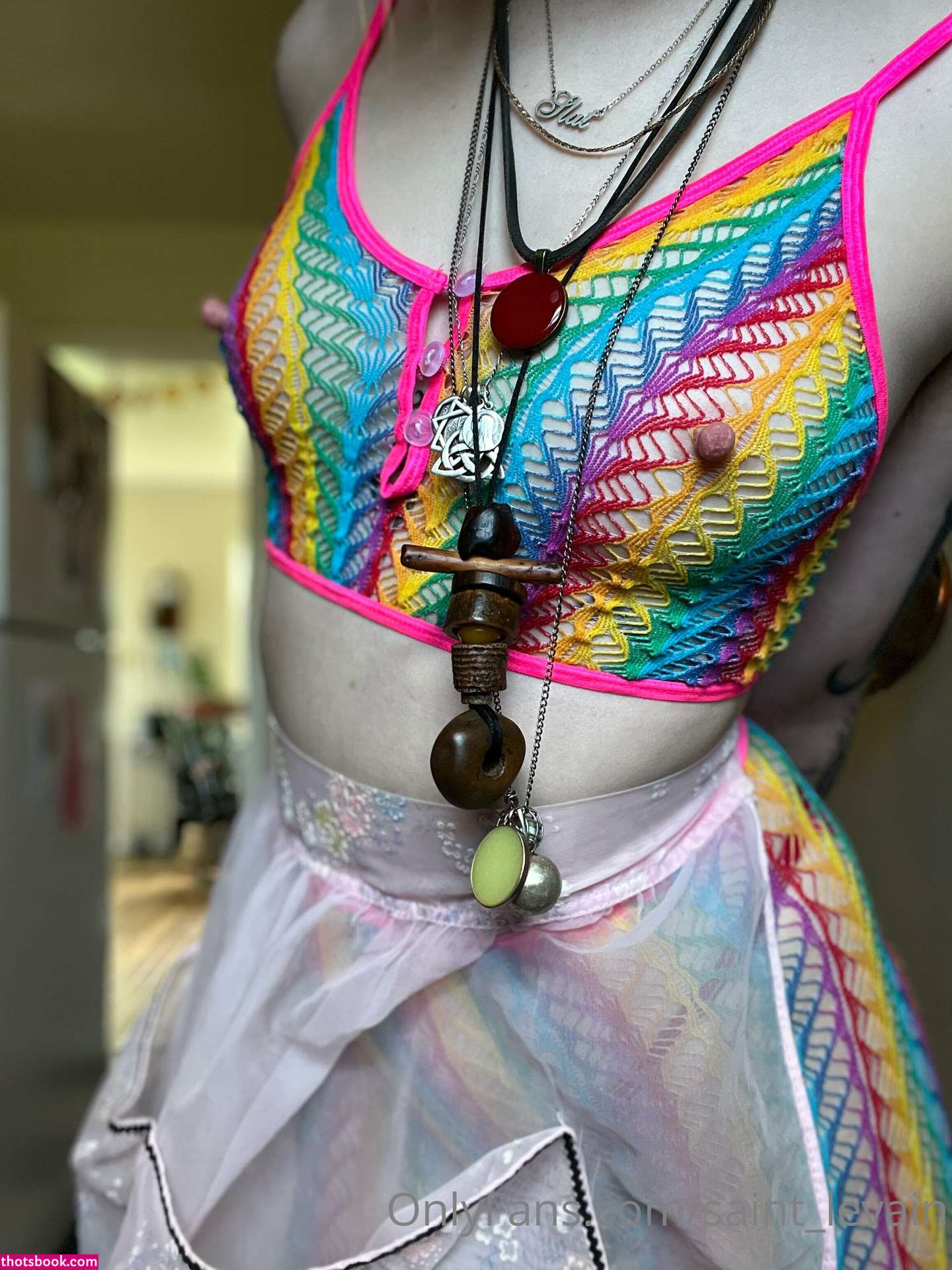 Saint Levain Photo #101