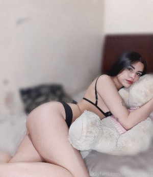 Valentina Obando Photo #118