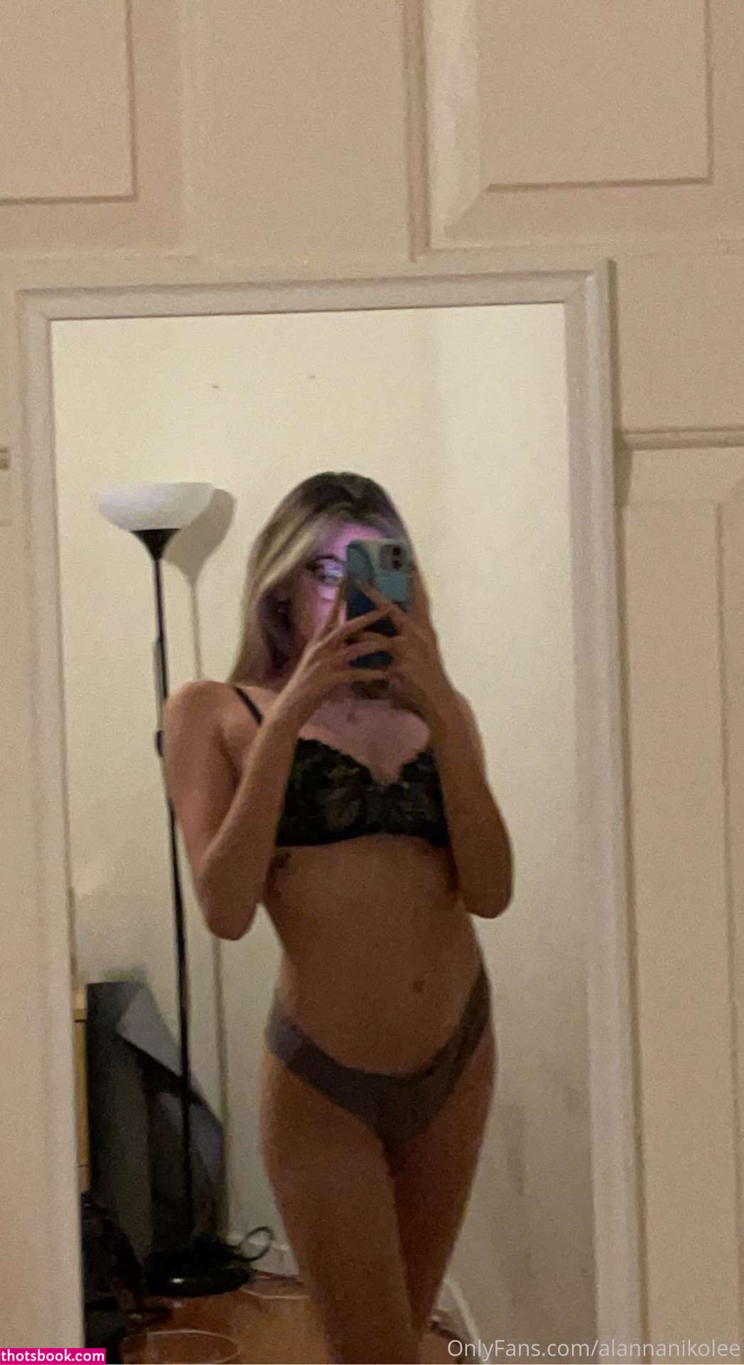 Alanna Nikole Photo #88