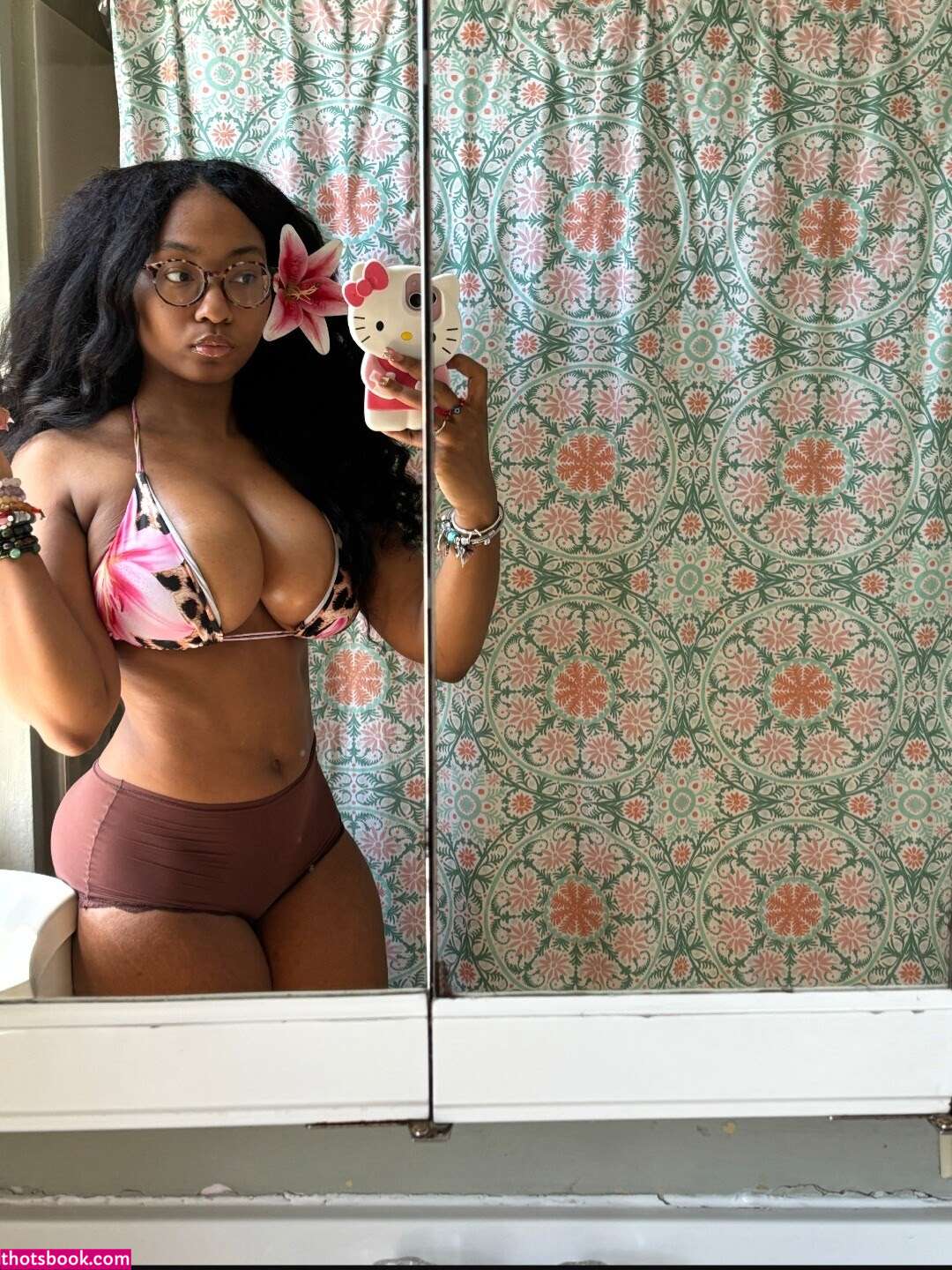 Earth2daya777 Photo #6