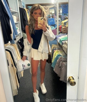 norarhodesxo Photo #6